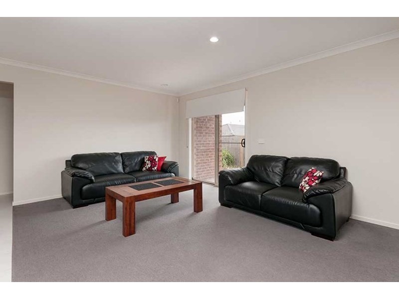 16 Cable Circuit, Craigieburn VIC 3064