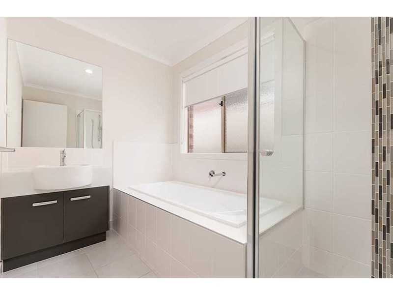 16 Cable Circuit, Craigieburn VIC 3064