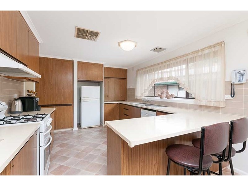 34 Second Avenue, Craigieburn VIC 3064