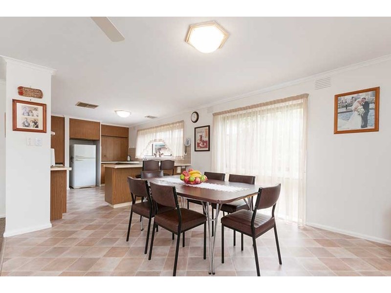 34 Second Avenue, Craigieburn VIC 3064