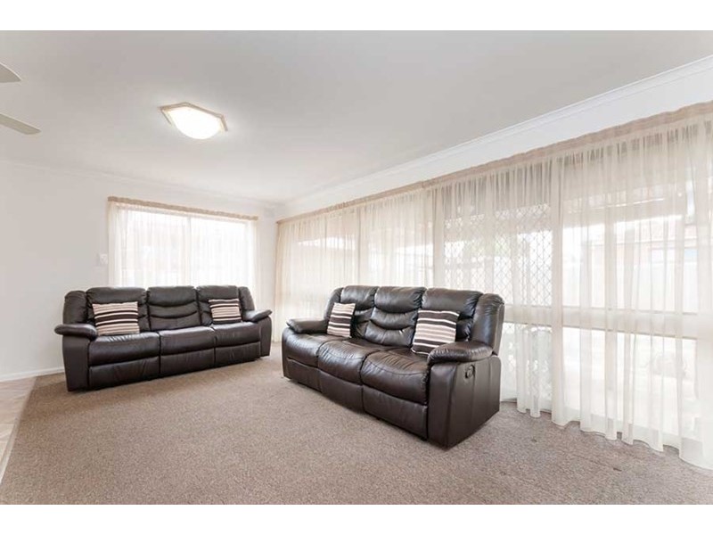 34 Second Avenue, Craigieburn VIC 3064