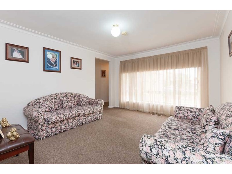 34 Second Avenue, Craigieburn VIC 3064