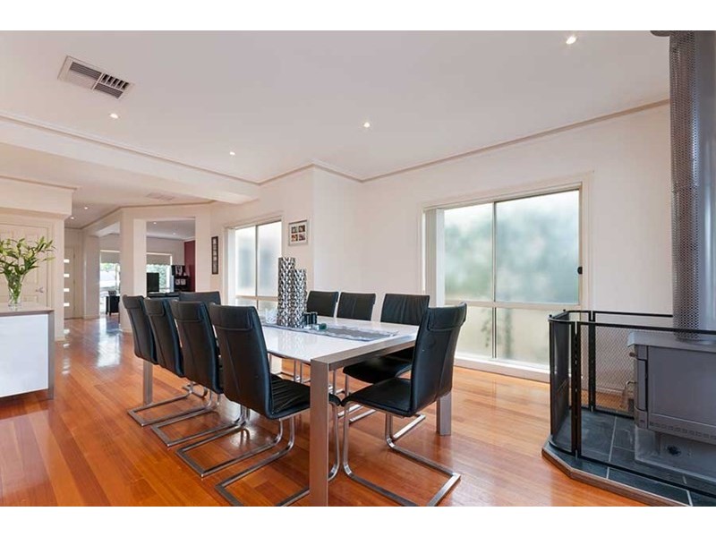 1/9 Hawick Court, Greenvale VIC 3059