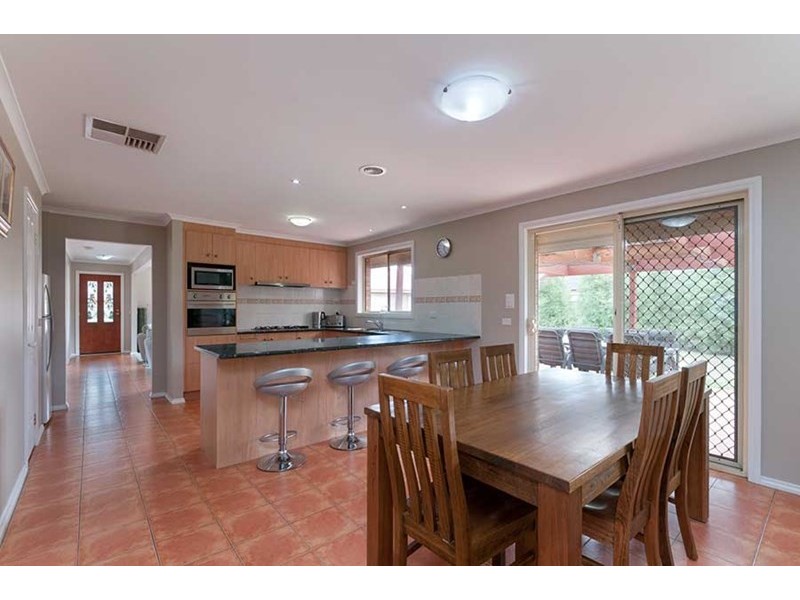 15 Goulburn Way, Craigieburn VIC 3064