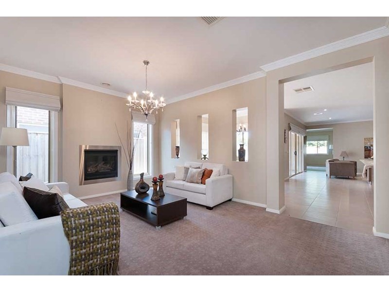 9 Cascade Terrace, Craigieburn VIC 3064