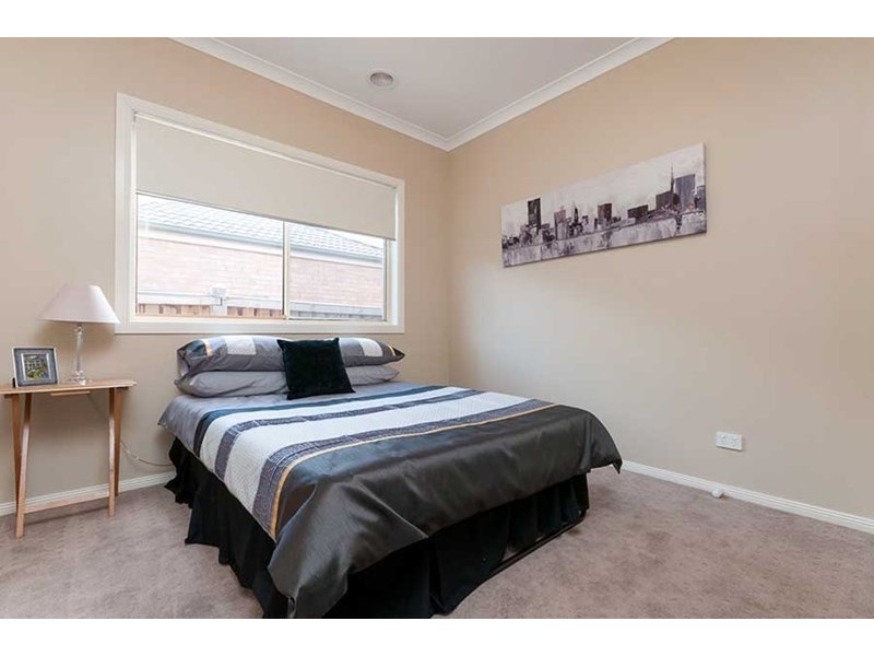 9 Cascade Terrace, Craigieburn VIC 3064