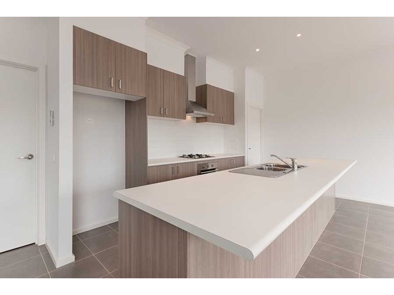 13/38 Mallard Circuit, Craigieburn VIC 3064