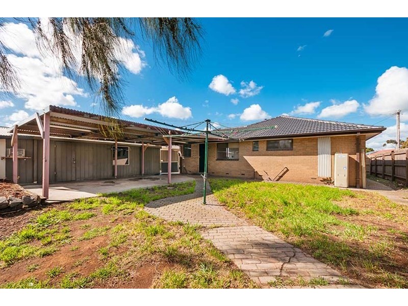 3 Grinstead Court, Craigieburn VIC 3064