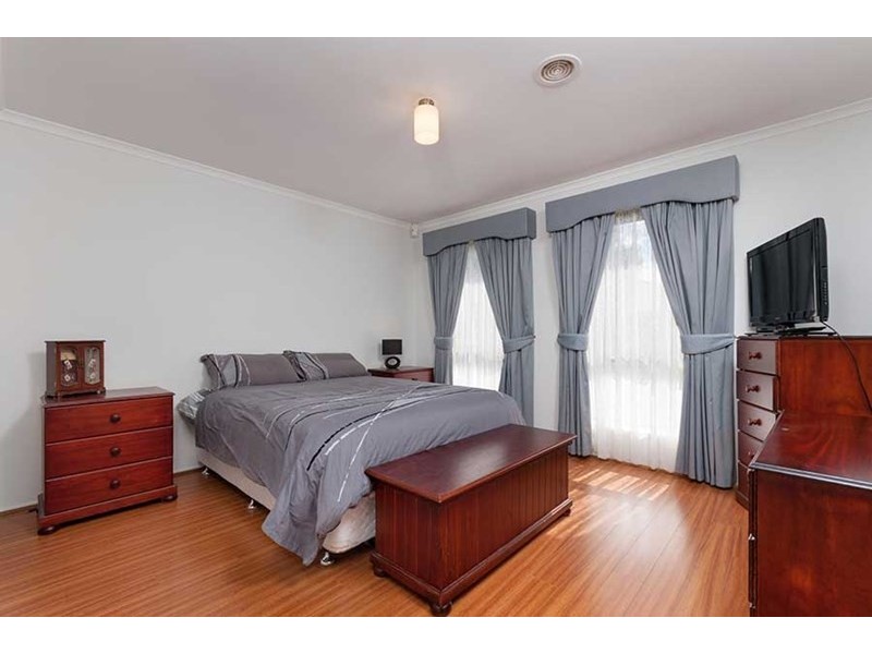 14 Beckett Way, Craigieburn VIC 3064