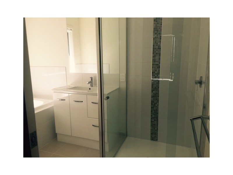 26 Falkland Road, Craigieburn VIC 3064