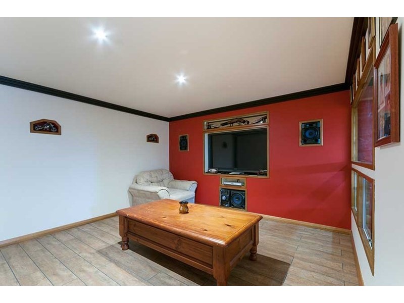 15 Beau Vista Drive, Craigieburn VIC 3064