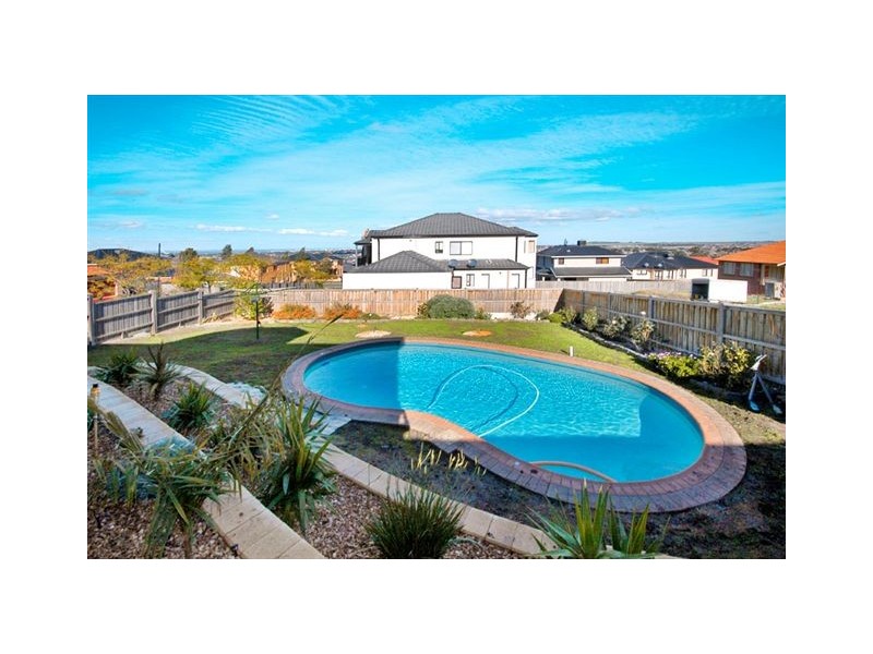 51 Excelsior Heights, Craigieburn VIC 3064