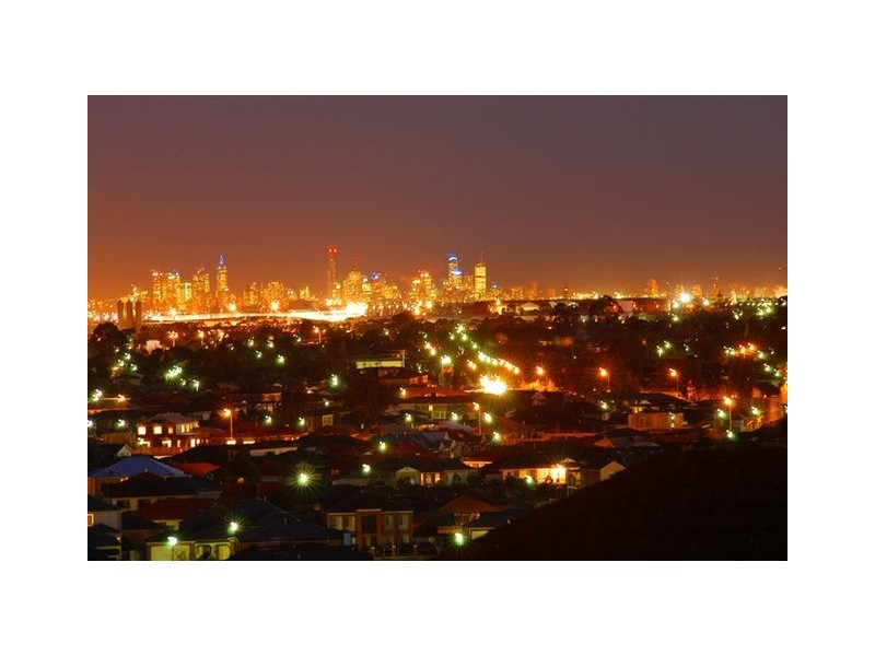 51 Excelsior Heights, Craigieburn VIC 3064