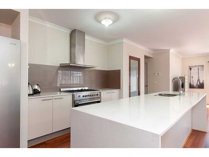 10 Harrison Street, Craigieburn VIC 3064