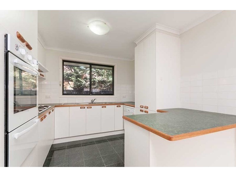 13 Cardiff Court, Craigieburn VIC 3064