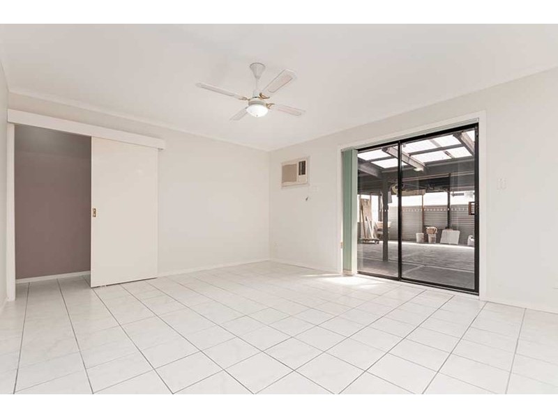 13 Cardiff Court, Craigieburn VIC 3064