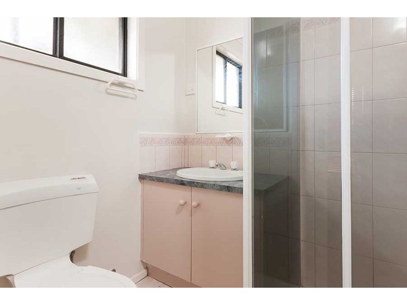 13 Cardiff Court, Craigieburn VIC 3064
