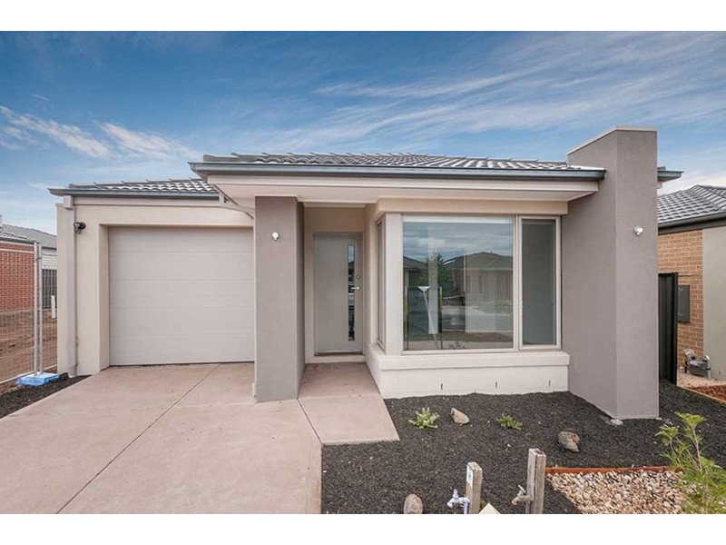 14 Viewmont Avenue, Craigieburn VIC 3064