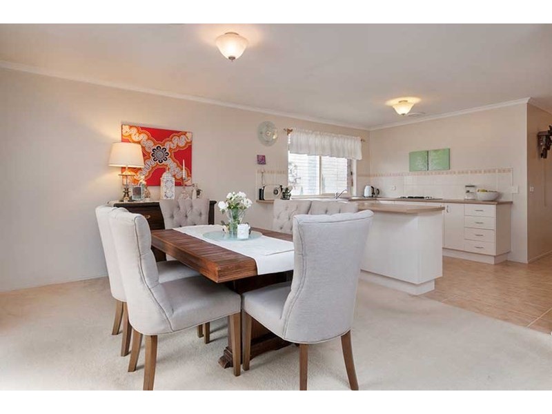 7 Limerick Court, Roxburgh Park VIC 3064