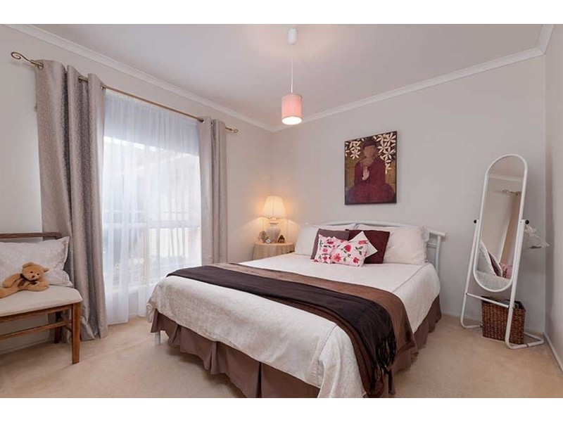 7 Limerick Court, Roxburgh Park VIC 3064