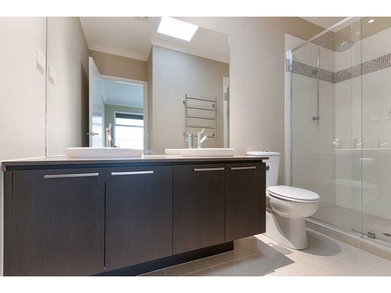 9 Fenland Street, Craigieburn VIC 3064