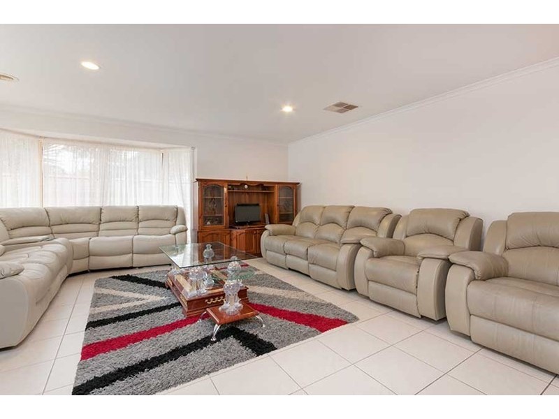 36 William Hovell Pass, Craigieburn VIC 3064