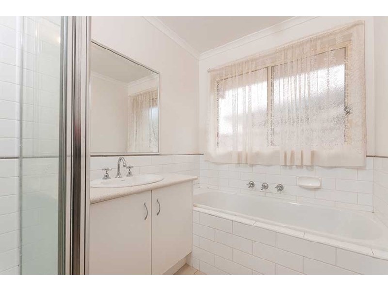 36 William Hovell Pass, Craigieburn VIC 3064