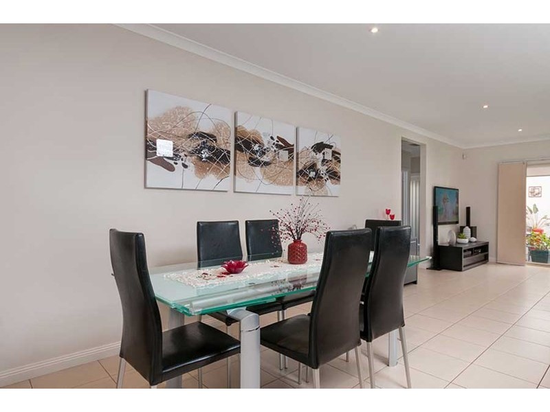 24 Powell Street, Craigieburn VIC 3064