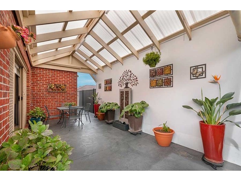 24 Powell Street, Craigieburn VIC 3064