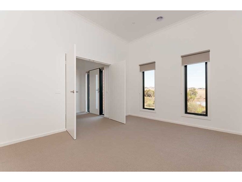 16/38 Mallard Circuit, Craigieburn VIC 3064