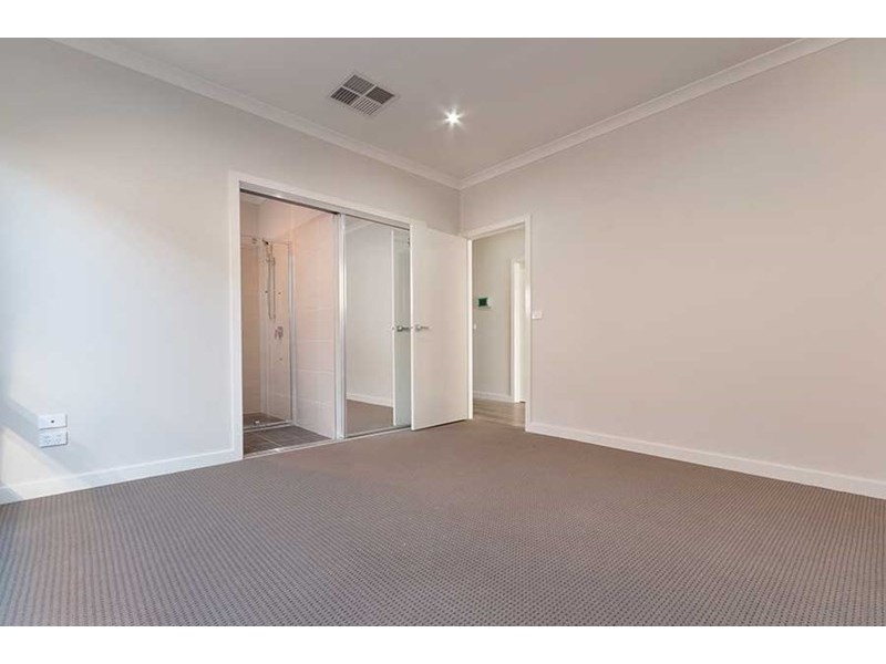 81 Wattletree Street, Craigieburn VIC 3064
