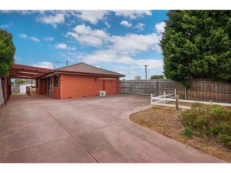2 Silverton Court, Craigieburn VIC 3064