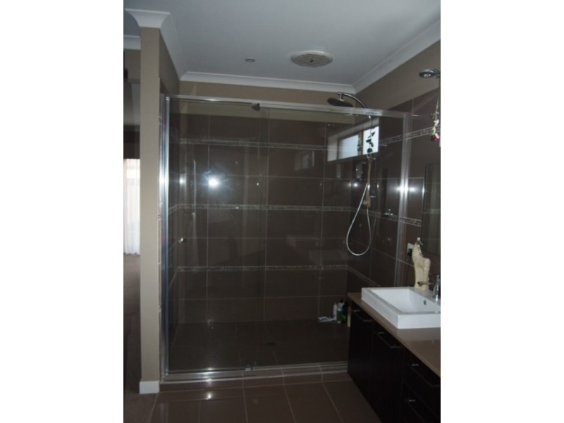 23 Jonesfield Street, Craigieburn VIC 3064