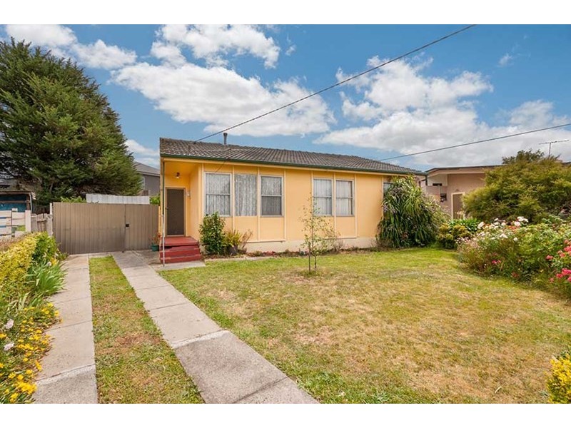 12 Moe Court, Dallas VIC 3047