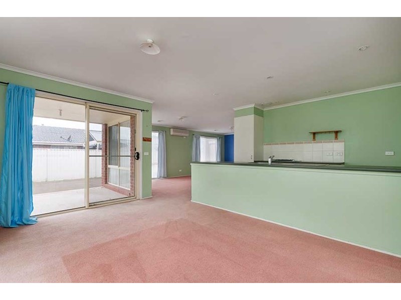 42 Emerald Circuit, Craigieburn VIC 3064