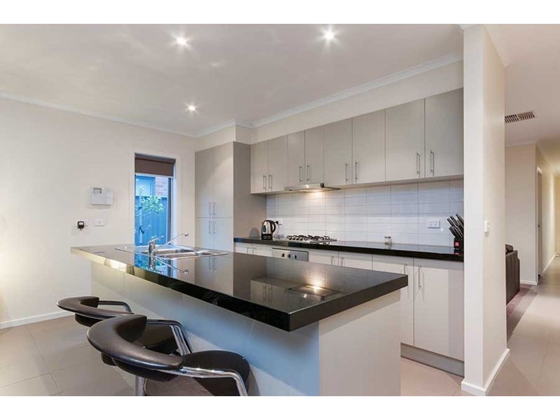 111 Newbury Boulevard, Craigieburn VIC 3064