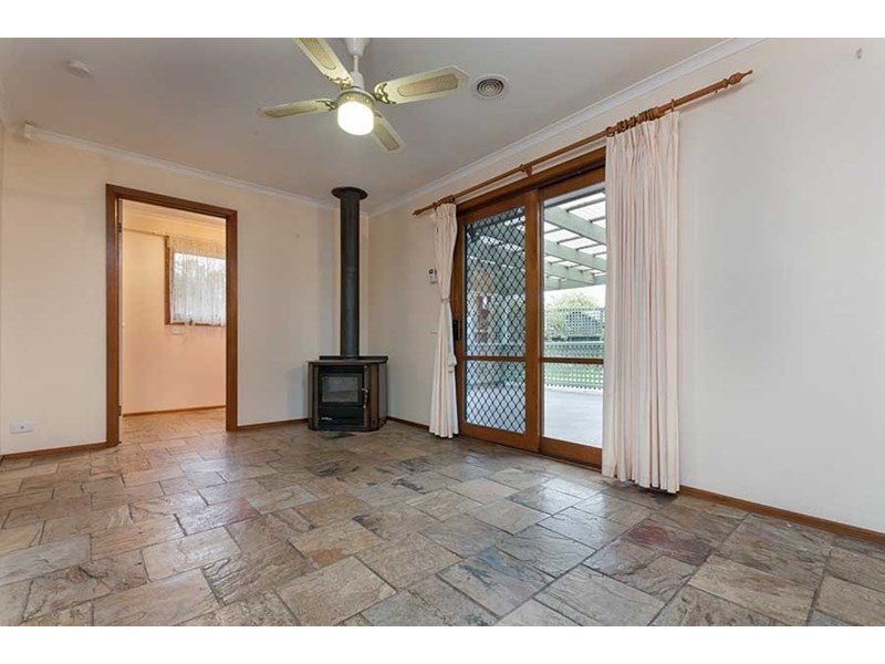 31 Banbury Crescent, Craigieburn VIC 3064