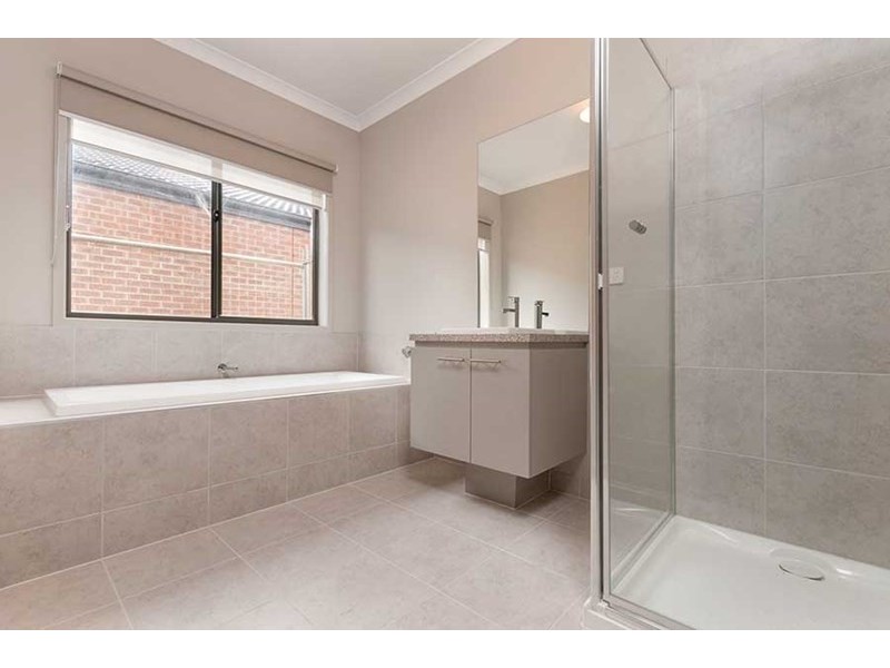 43 Travers Street, Craigieburn VIC 3064