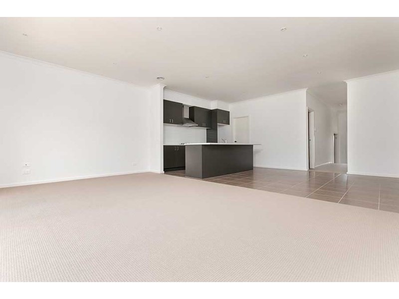 18/38 Mallard Circuit, Craigieburn VIC 3064