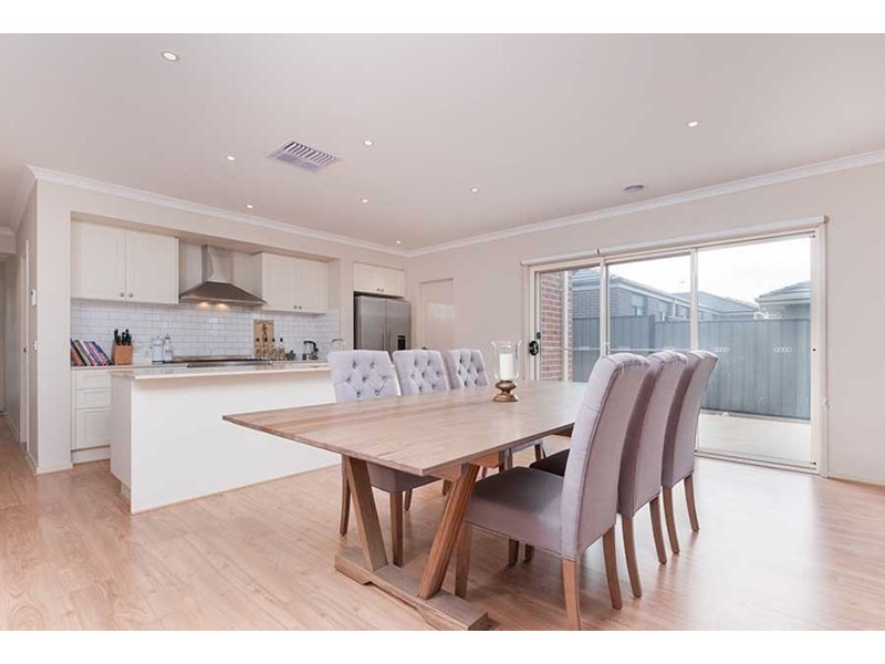 34 Groveton Street, Craigieburn VIC 3064