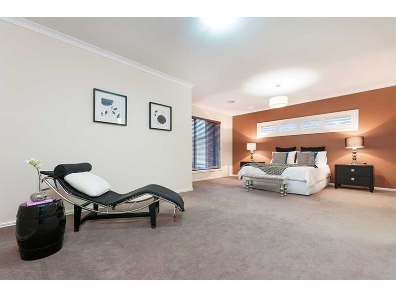 3 Ravenwoods Way, Craigieburn VIC 3064