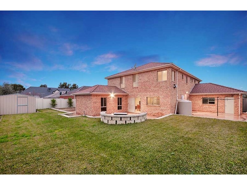 3 Deauville Green, Craigieburn VIC 3064