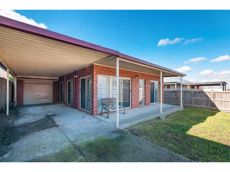 6 Reay Drive, Craigieburn VIC 3064