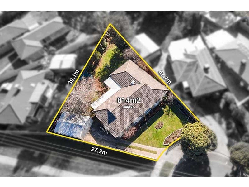 24 Milburn Place, Craigieburn VIC 3064