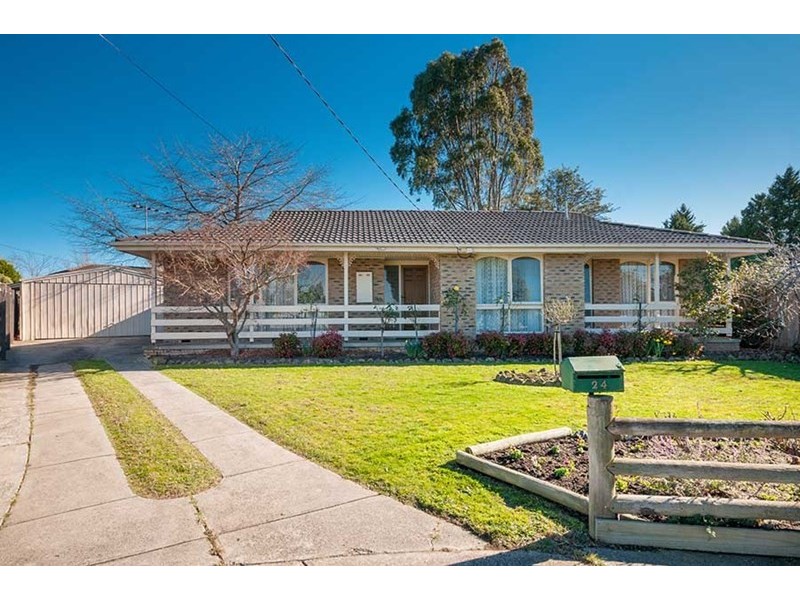 24 Milburn Place, Craigieburn VIC 3064