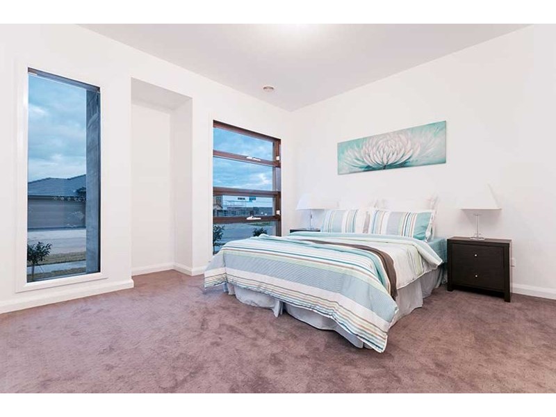 4 Cardigan Street, Craigieburn VIC 3064