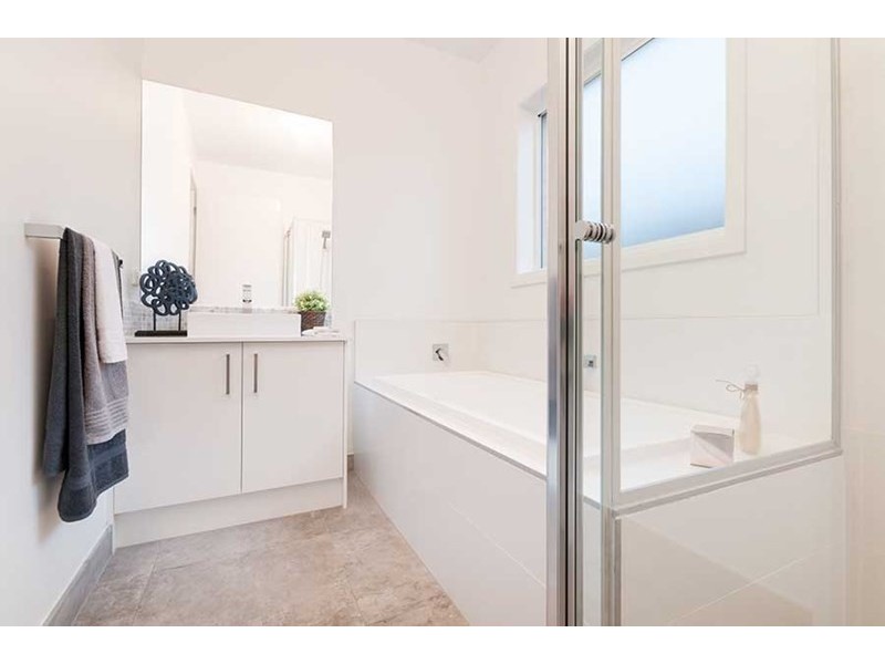 4 Cardigan Street, Craigieburn VIC 3064