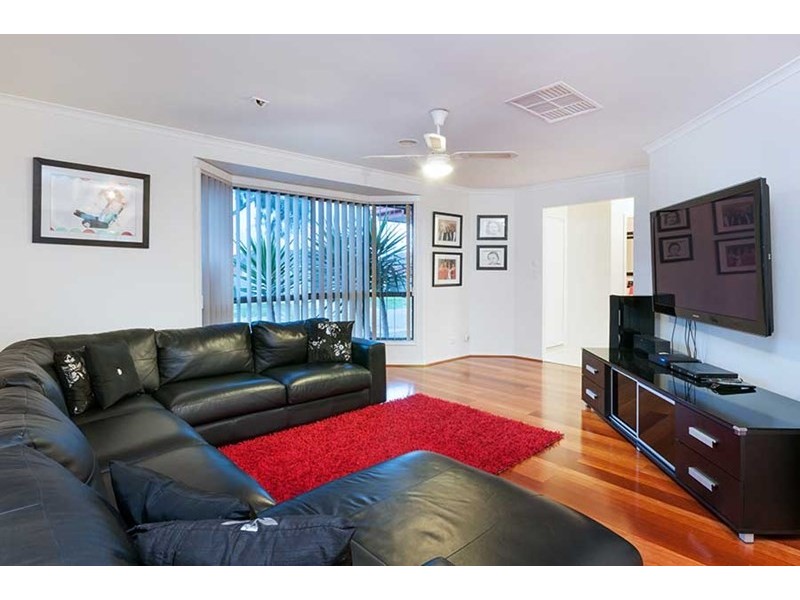 7 Exmouth Road, Craigieburn VIC 3064