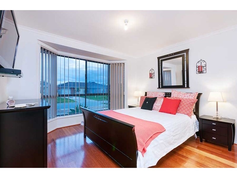 7 Exmouth Road, Craigieburn VIC 3064