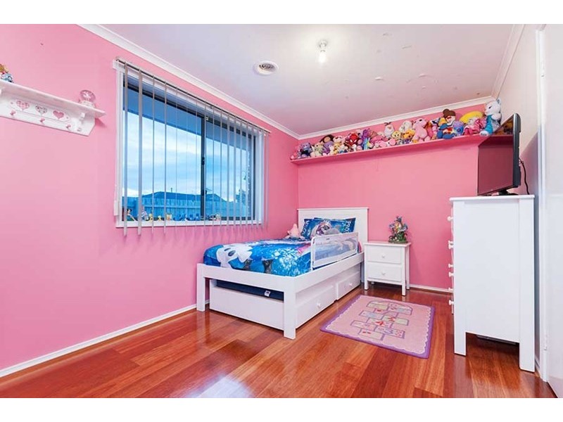 7 Exmouth Road, Craigieburn VIC 3064